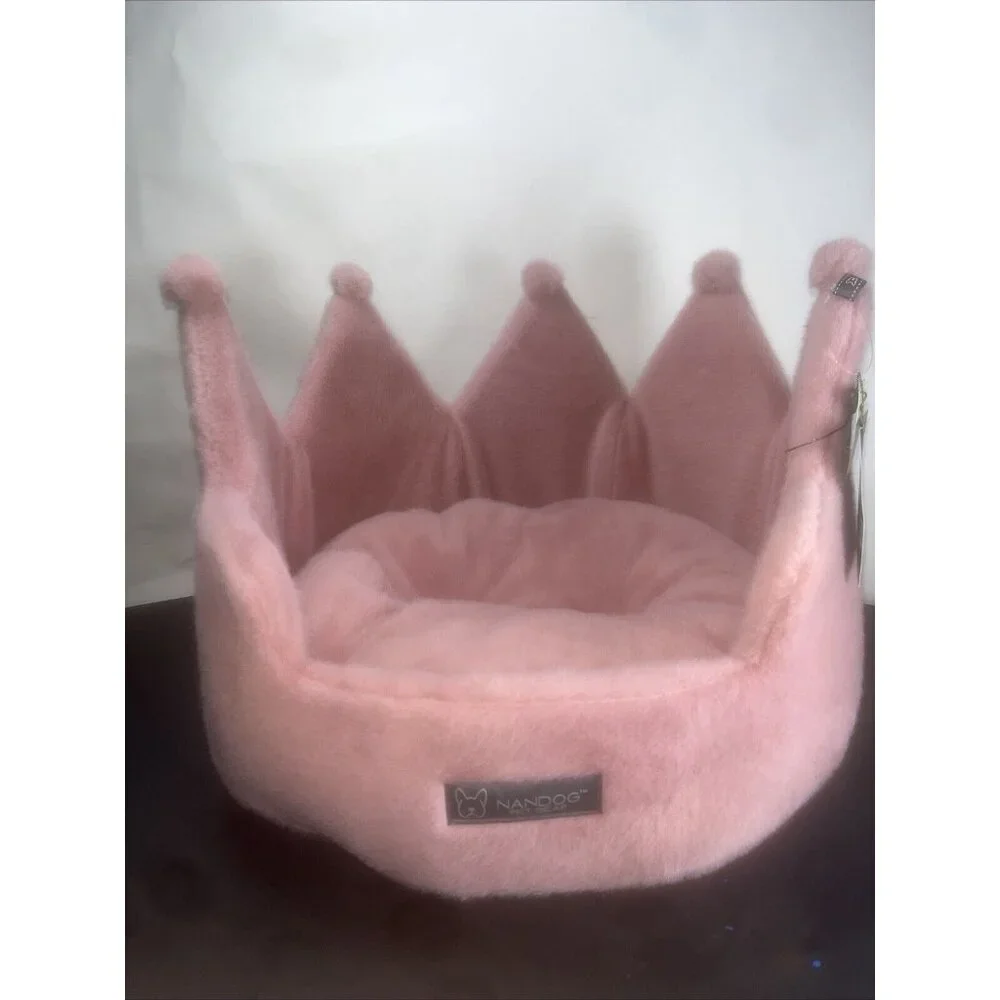 NEW NANDOG Cloud Crown Blush Pink Dog/Cat Pet Bed Barbie and Grey Plush/Mesh Bed